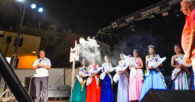Pregón de Fiestas y Presentación Reina y Damas