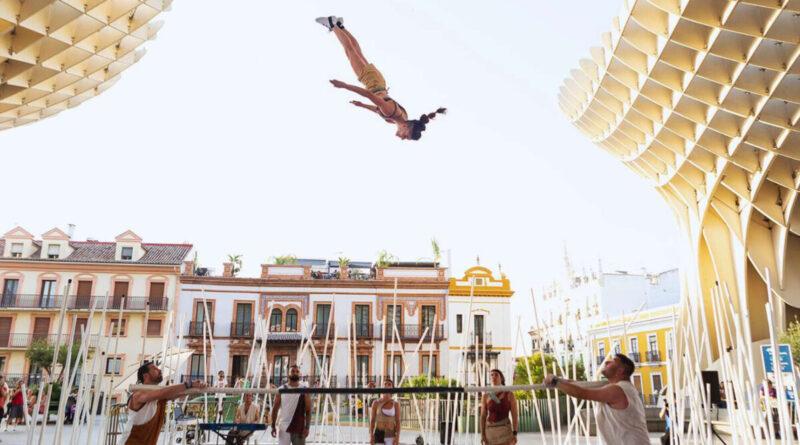 Gran espectáculo acrobático «Fins al Cel»